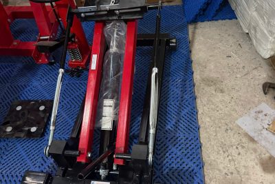 Giá đỡ hộp số kiểu nằm xe tải 2T